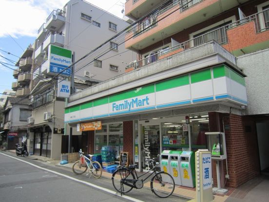 ファミリーマート巣鴨三丁目店の画像