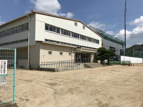 福山市立加茂小学校の画像