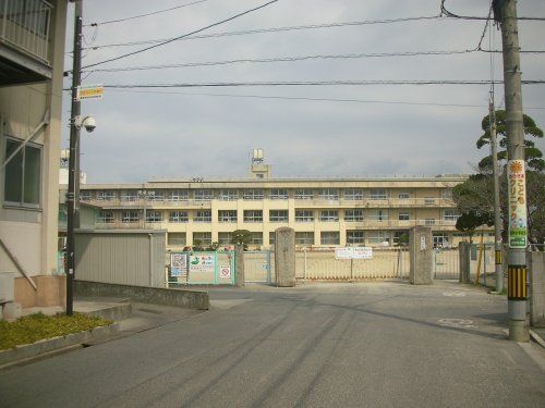 福山市立御幸小学校の画像