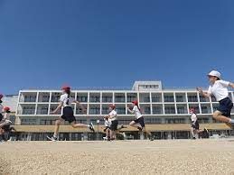 立川市立若葉台小学校の画像