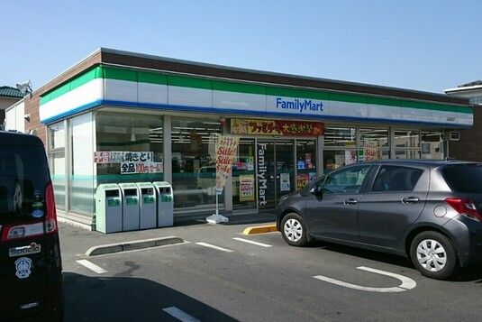 ファミリーマート 高松稲荷店の画像