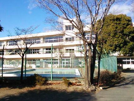 渋川市立豊秋小学校の画像