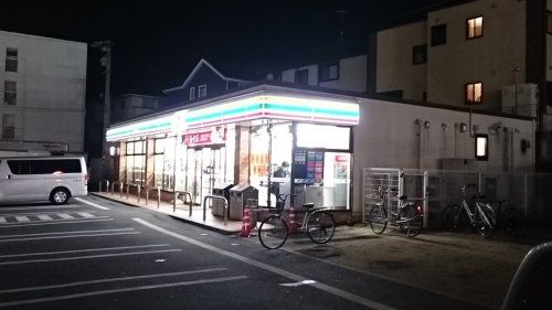 セブンイレブン 名古屋下志段味店の画像
