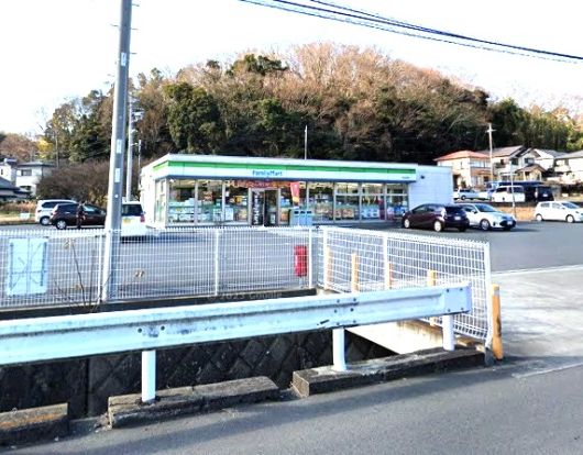 ファミリーマート 二宮釜野橋店の画像