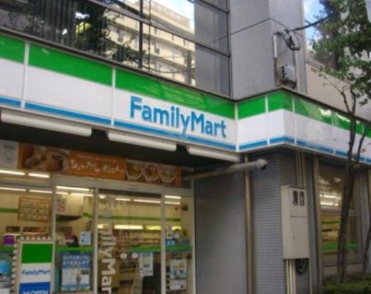 ファミリーマート 江戸川橋駅西店の画像