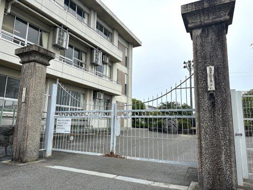 大垣市立青墓小学校の画像