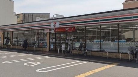 セブンイレブン 大阪巽北3丁目店の画像