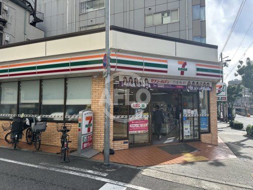 セブンイレブン 大阪谷町9丁目店の画像