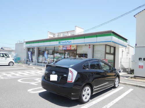 ファミリーマート 泉南信達牧野店の画像