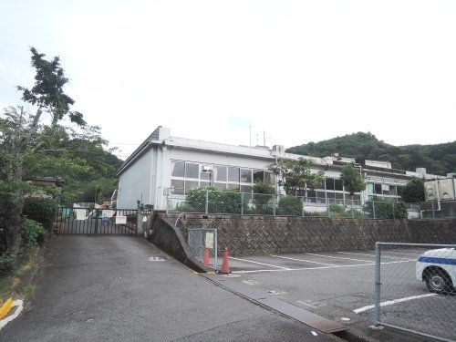 泉南市立東小学校の画像