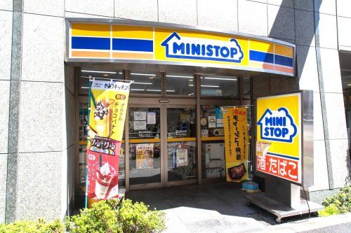 ミニストップ 新宿左門町店の画像