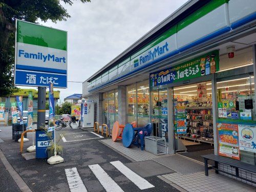 ファミリーマート武蔵野御殿山店の画像