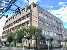 荒川区立諏訪台中学校の画像