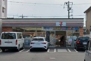 セブンイレブン 松戸西馬橋広手町店の画像