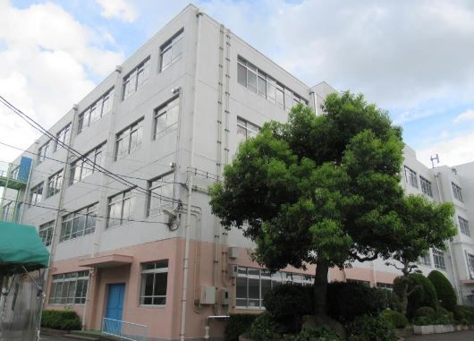 高槻市立奥坂小学校の画像