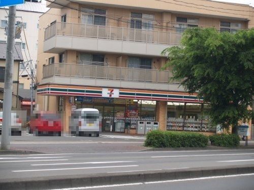 セブンイレブン 仙台長町駅前店の画像
