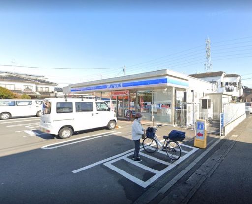 ファミリーマート 大和深見西店の画像