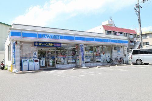 ローソン吹田警察署前店の画像