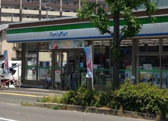 ファミリーマート 祇園一丁目店の画像