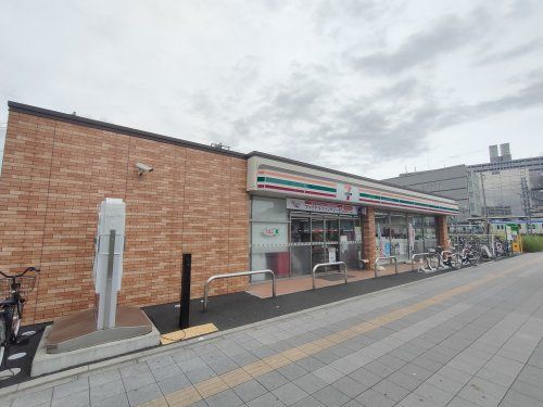 セブンイレブン　岩槻駅西口店の画像