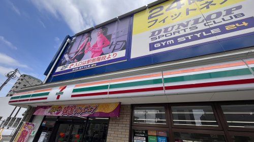  セブン-イレブン 小平 花小金井駅南口店の画像