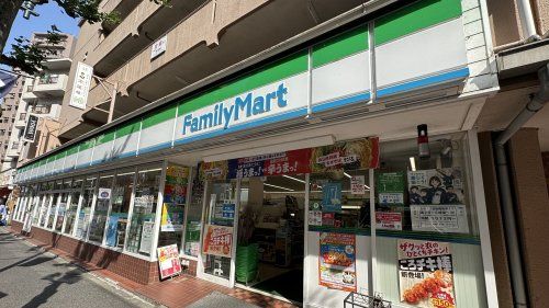 ファミリーマート 京王八王子店の画像