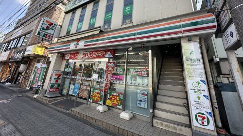 セブンイレブン 国立東店の画像