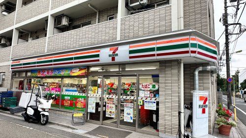 セブンイレブン 世田谷羽根木2丁目店の画像