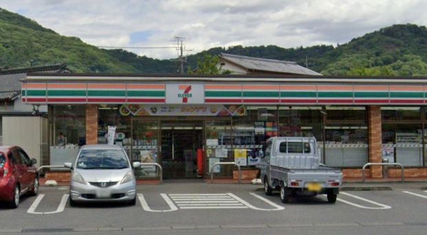 セブンイレブン 佐野栃本町店の画像