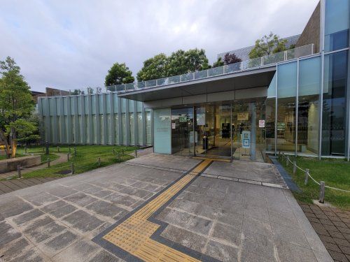 神戸市立東灘図書館の画像