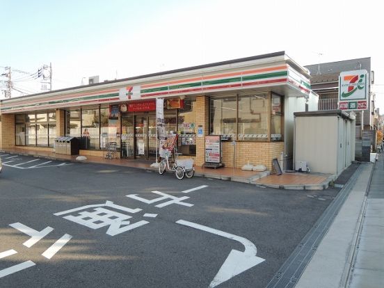 セブンイレブン「川崎京町1丁目店」の画像