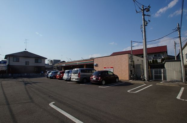 セブンイレブン「川崎小杉陣屋町2丁目店」の画像