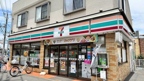 セブンイレブン 調布富士見町店の画像