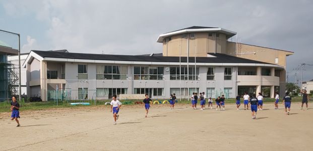 潮来市立日の出中学校の画像