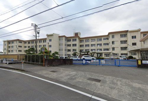 藤枝市立高洲小学校の画像