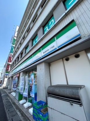 ファミリーマート 春日部中央一丁目店の画像