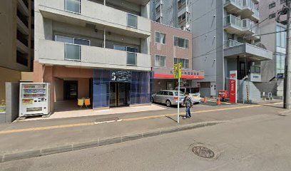 札幌南一条西郵便局の画像