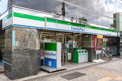 ファミリーマート 西池袋五丁目店の画像