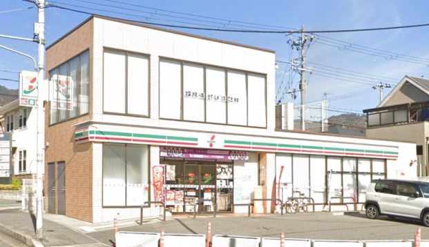 セブンイレブン 神戸御影八色橋東店の画像