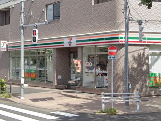 セブンイレブン 中野新井1丁目店の画像