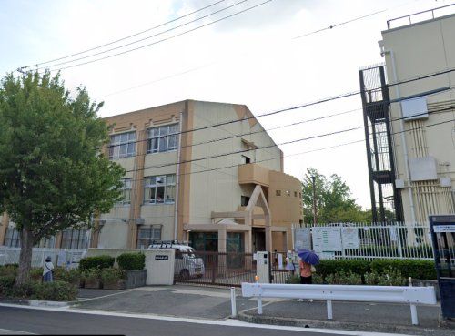 神戸市立本山第三小学校の画像