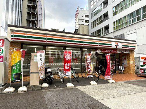 セブンイレブン 名古屋金山駅西店の画像