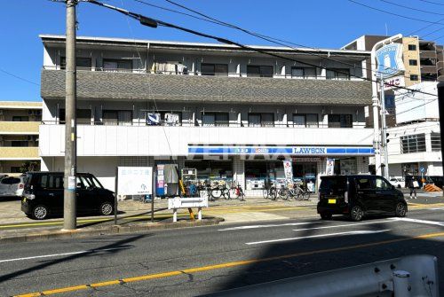 ローソン JR八田駅前店の画像