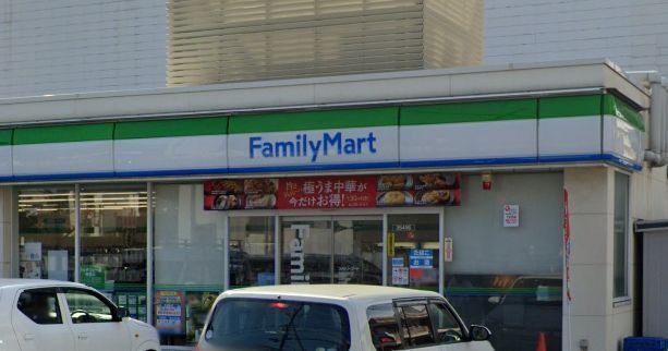 ファミリーマート南観音町店の画像