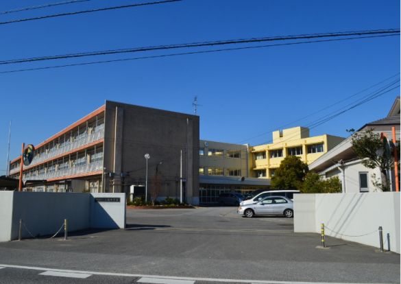 市原市立八幡中学校の画像