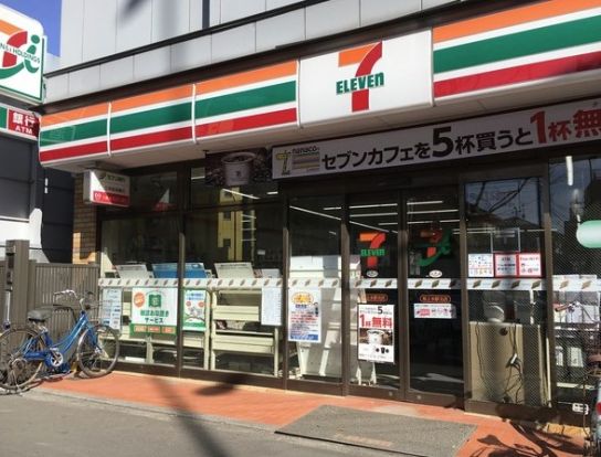 セブンイレブン 桜上水駅北店の画像