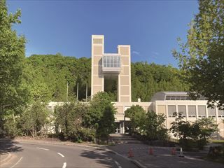 札幌市立大学 芸術の森キャンパス 本部・デザイン学部の画像