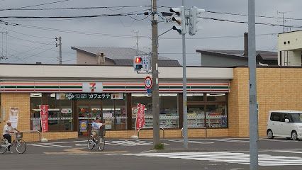セブンイレブン 札幌篠路7条店の画像
