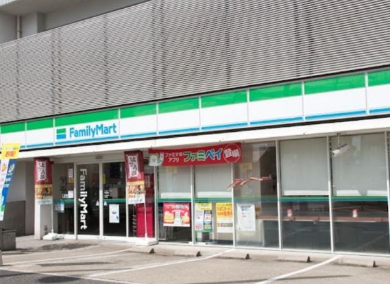 ファミリーマート 宇品西店の画像