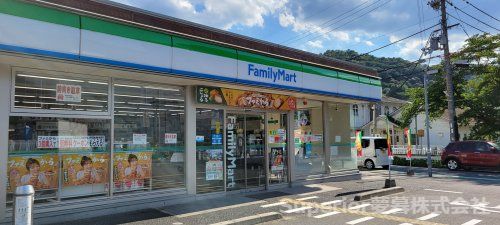 ファミリーマート 大津朝日が丘店の画像